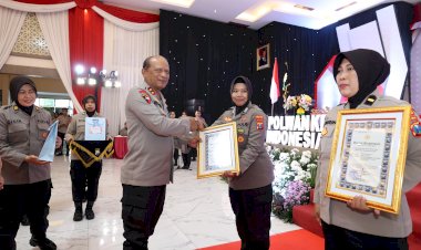 Gelar-Tasyakuran-Hari-Jadi-Polisi-Wanita-ke-77,-Kapolda-Jatim-dan-Ibu-Asuh-Polwan-Beri-Pesan-Khusus