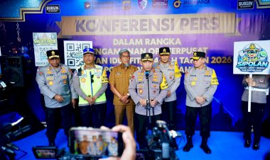 Tinjau-Kalikangkung,-Kapolri-Pastikan-Pelayanan-hingga-Rekayasa-Lalin-Optimal-Hadapi-Mudik