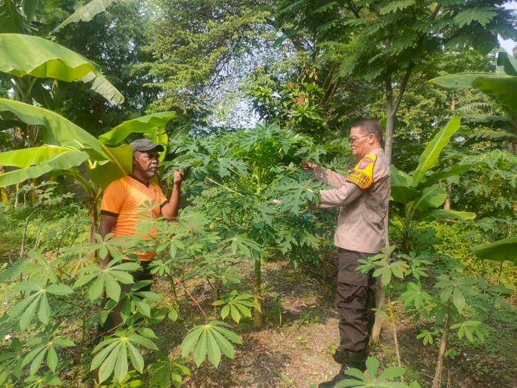 Bhabinkamtibmas Dampingi Warga Magersari Kelola Pekarangan Jadi Lahan Pangan Bergizi