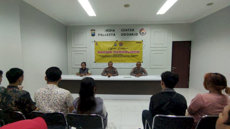Polresta Sidoarjo Sosialisasi Bahaya Radikalisme Kepada Netizen Gen Z