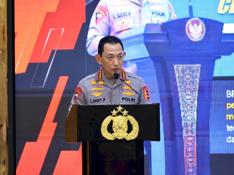 Polri Peringkat Pertama Nasional Monev KIP 2025, Kapolri: Ini Sebuah Apresiasi namun juga menjadi Sebuah Tantangan